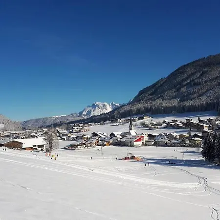 Dutzler アパート ザンクト・マルティン・アム・テンネンゲビルゲ