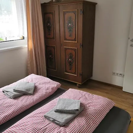 Dutzler アパート